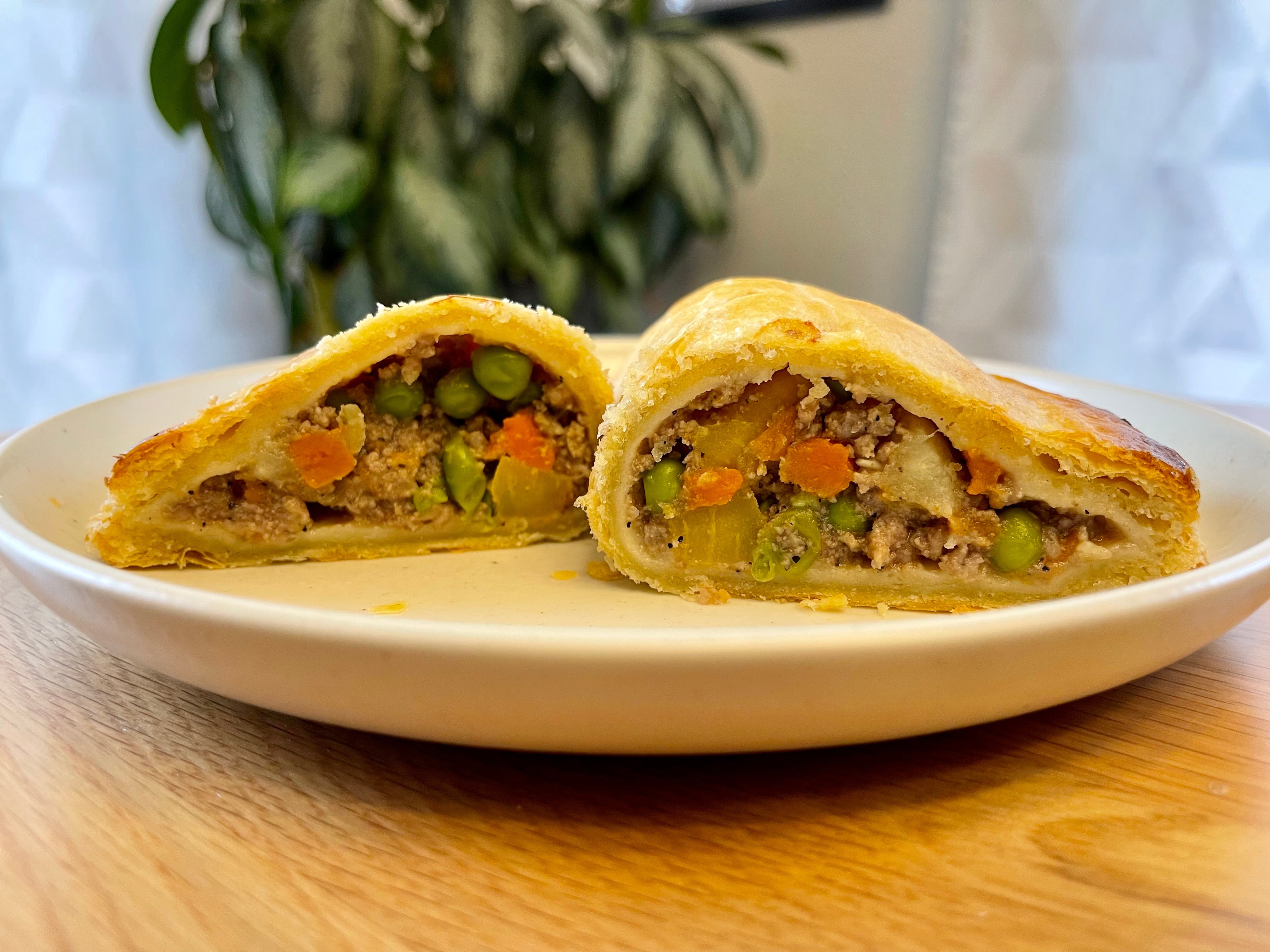 🦘 Pie of the Month -  Beef & Vegetable Pasty