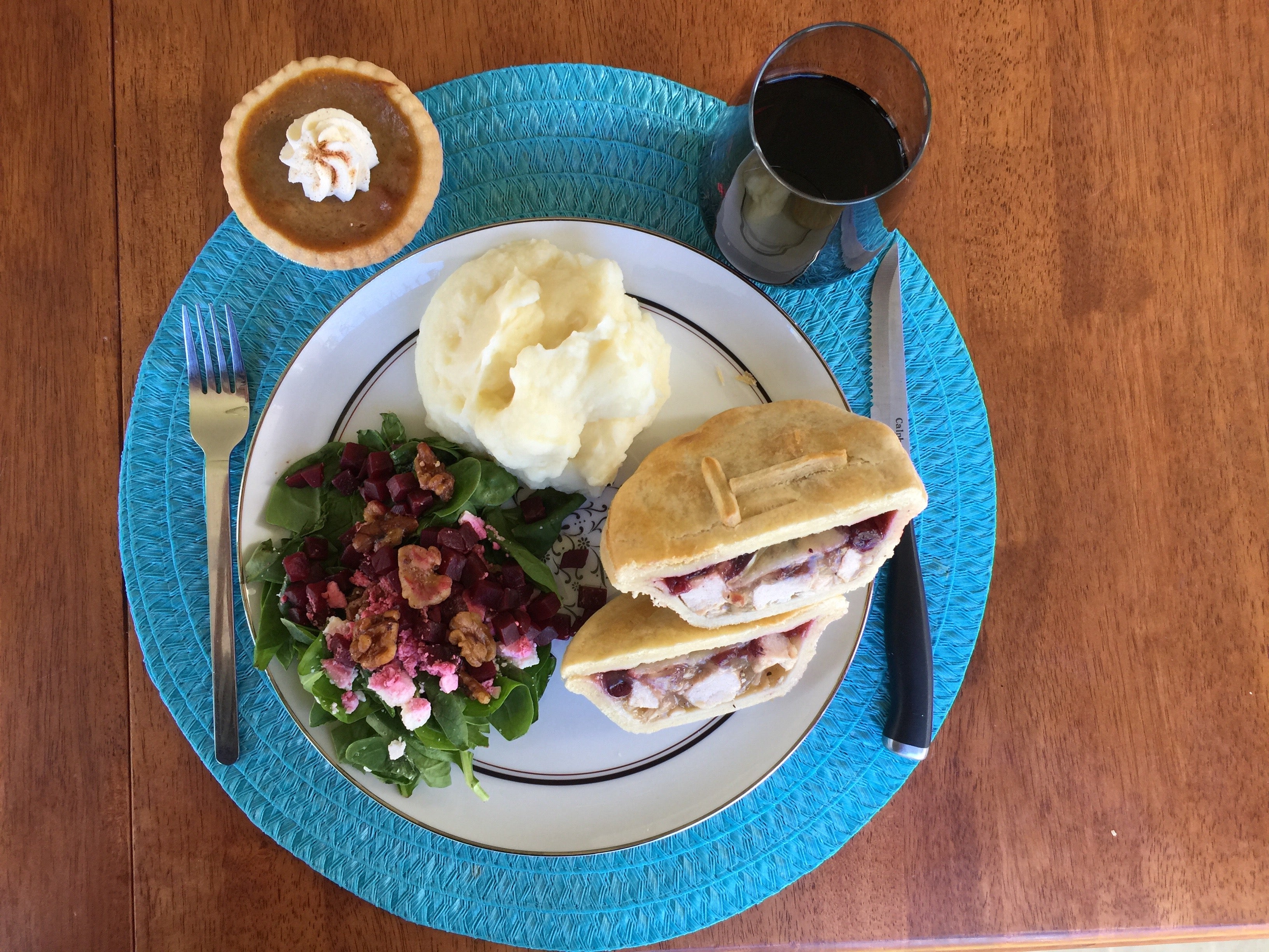 🦘 Pie of the Month -  Turkey, Cranberry & Brie